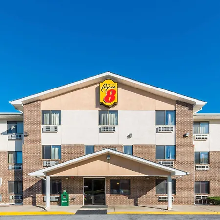 Super 8 By Wyndham Front Royal Hotel